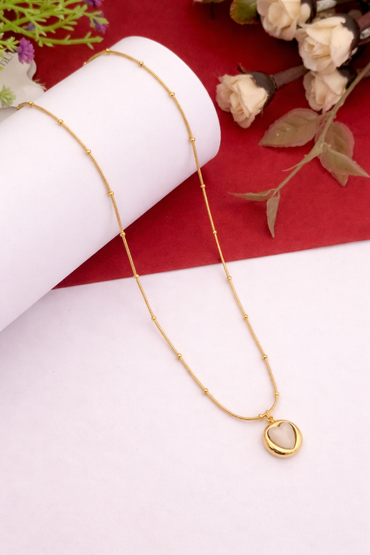 Sivorae Heart Glow Gold Pendant Necklace – Steel Golden Chain with Elegant Heart Stone