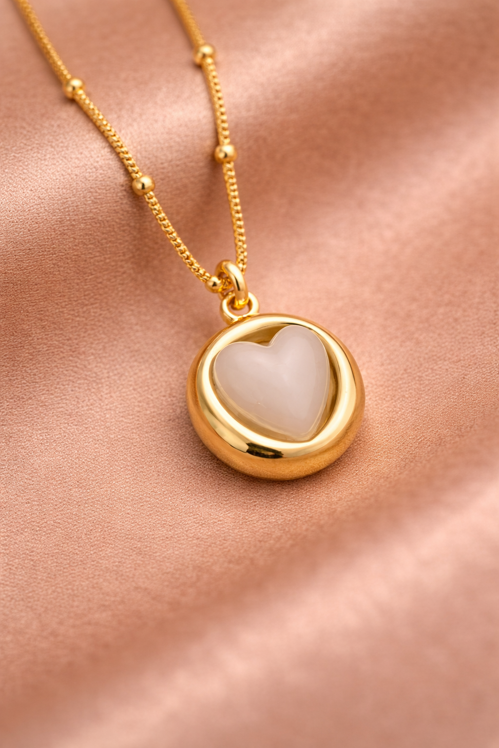 Sivorae Heart Glow Gold Pendant Necklace – Steel Golden Chain with Elegant Heart Stone